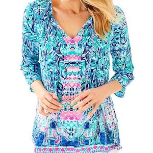 Lilly Pulitzer Blue and Pink Marilina Tunic Top Sz M Feel That Beat print